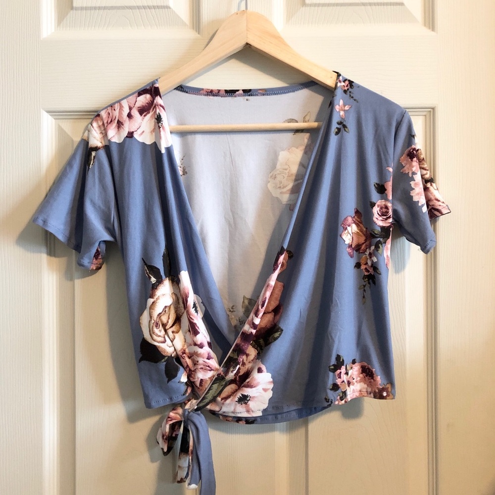 Floral wrap top